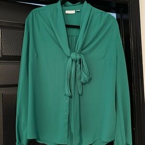 Elegant Green Women's Blouse with Tie Front